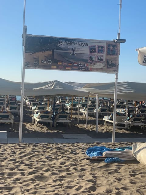 Beach nearby, sun loungers, beach towels