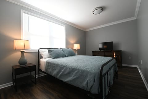 4 bedrooms, in-room safe, travel crib, free WiFi