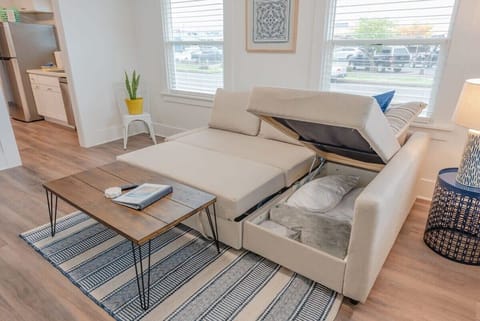 #InvestREPM #FurnishedRental #Airbnb #CoosBayCottageCollection #BookDirect