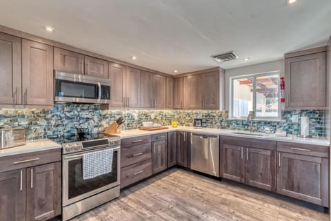 Whether it’s morning coffee or a home-cooked feast, this kitchen is made for shared moments.