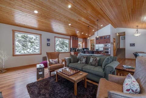 Main Floor Living Room