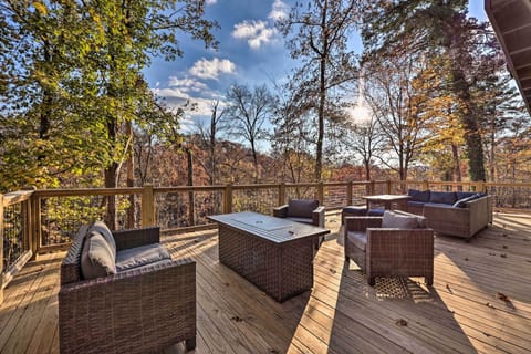 Bella Vista Vacation Rental | 4BR | 3BA | 1,500 Sq Ft | Step-Free Access