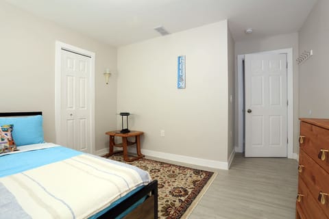 3 bedrooms, memory foam beds, in-room safe, desk