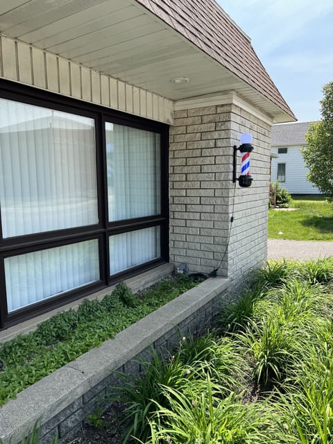 Honoring Don’s historic barbershop