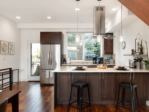 Kitchen - fully equipped