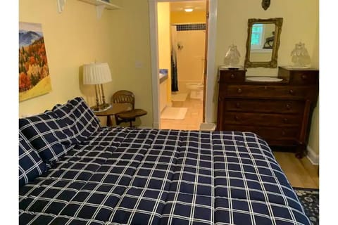 1 bedroom, in-room safe, WiFi