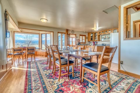 Gather around the table and make unforgettable memories.