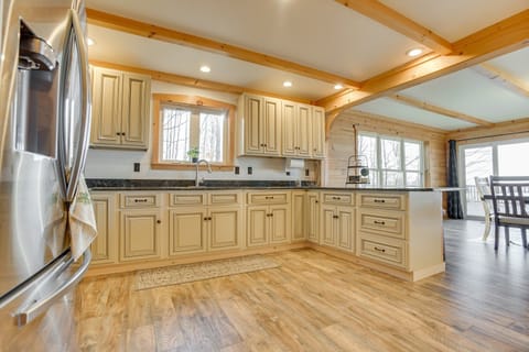 Large kitchen island to make preparing your favorite meals easier!