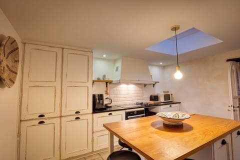 Belles de Bretagne- location maison de charme cuisine