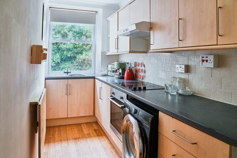 Freshwater River View, Innellan - Host & Stay