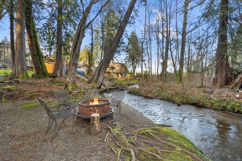 Creekside Firepit
