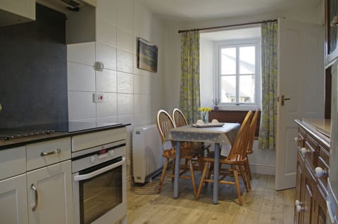 Well equipped kitchen at School House in Askrigg, Wensleydale in the Yorkshire Dales