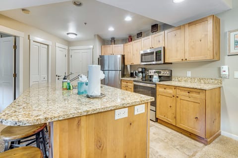 Kitchen | Dishwasher