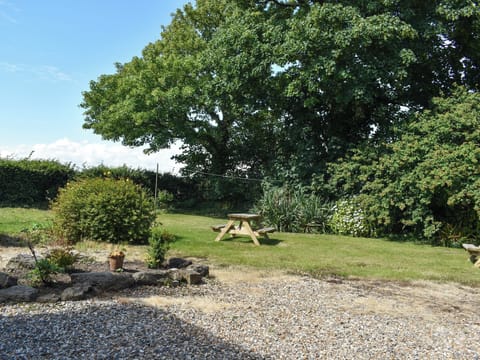 Outdoor area | Llys Elen Retreats - Llys Elen One - Llys Elen Cottages, Llanfairpwllgwyngyll