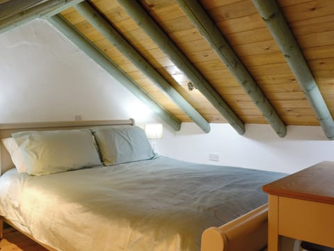 Comfortable double bedroom | Harrison&rsquo;s Lodge - Doddick Farm Cottages, Threlkeld, near Keswick