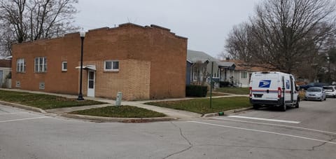 Corner view of entire bldg this unit is closest to the corner