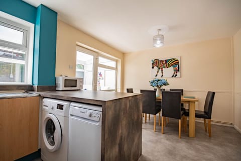 Washing machine, dishwasher and microwave