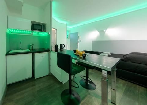 led kitchen