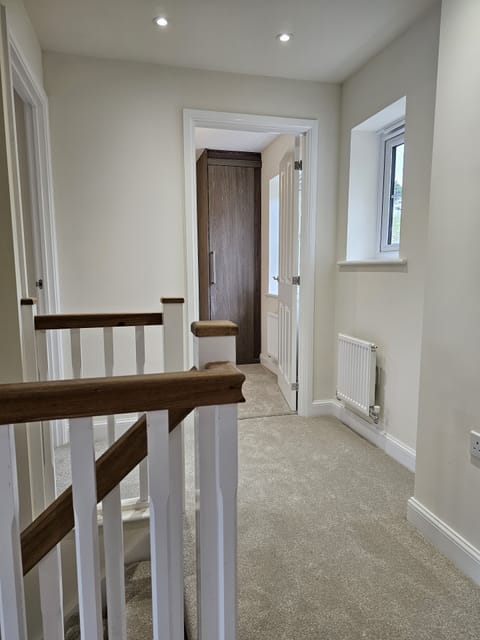 Up stairs landing (1)