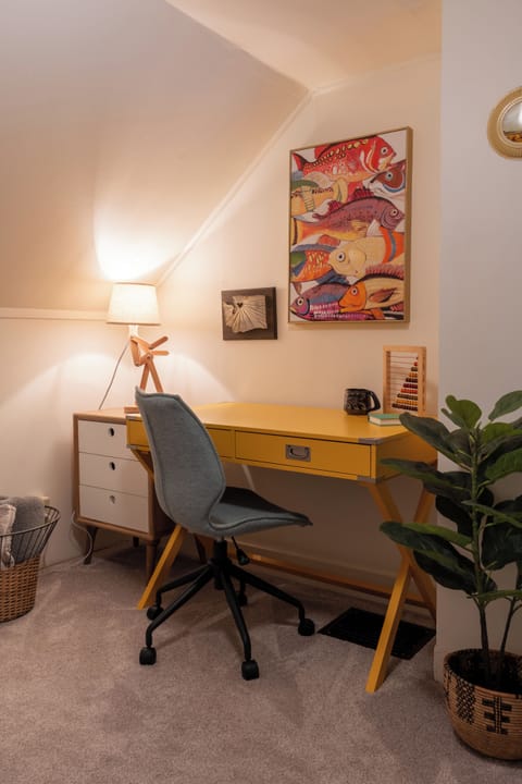 We had added a full size screen and cable to hook up your laptop to.