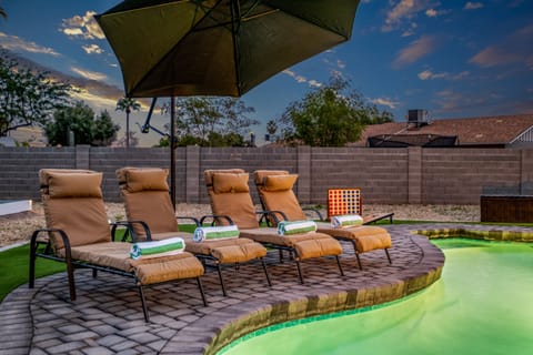 Outdoor pool, sun loungers