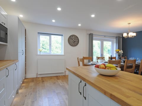 Kitchen | Bryn Derw, Barmouth