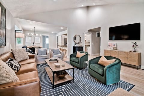 Beautifully redone living room with all new furnishings 