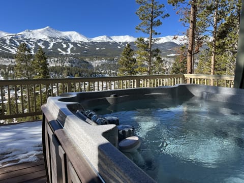 Hot tub with views of Breckenridge Ski Resort