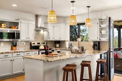 The kitchen is fully equipped with all the appliances and kitchenware to prepare delicious meals