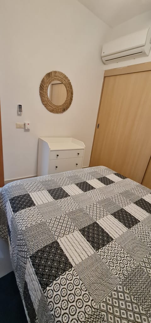 2 bedrooms, WiFi, wheelchair access