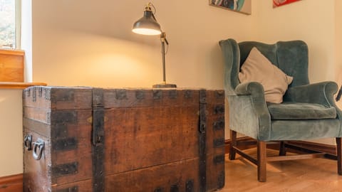 Living Room, The Old Pump House, Bolthole Retreats