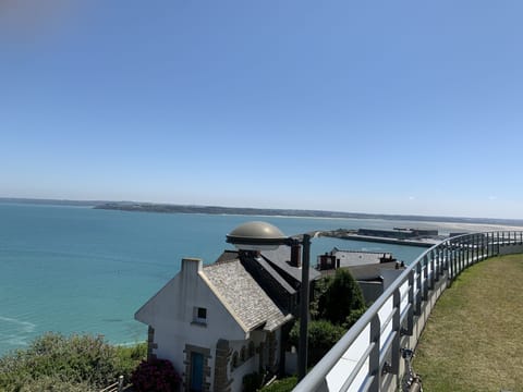 Beach/ocean view