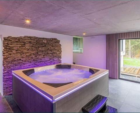 Jacuzzi 1 - Copie (2)