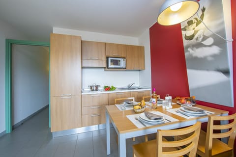 Kitchen and dining area