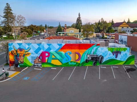 Take a Stroll Into Downtown Paso Robles any day you choose