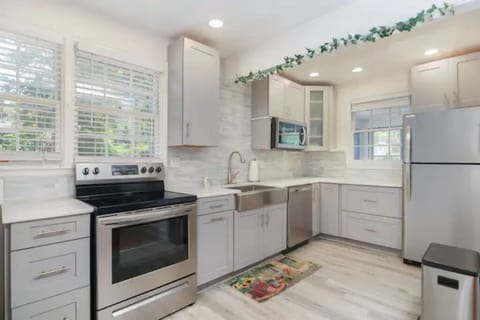 Beautiful updated kitchen and appliances