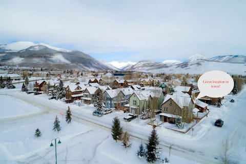 Ideally located in the Town of Crested Butte. Convenient to EVERYTHING!