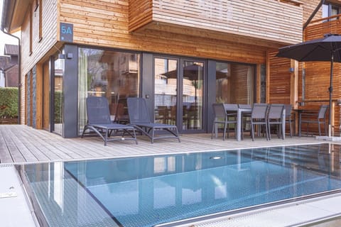 Holiday Home Swimming Pool