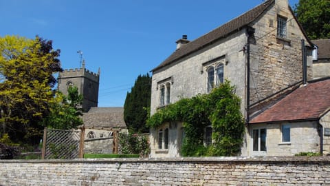 Cottage Front, Rose Cottage Rodborough, Bolthole Retreats