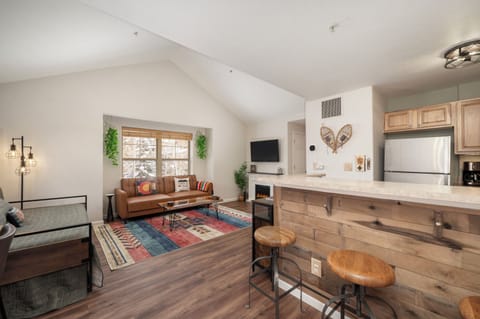 SWP Waterside West A303 living area