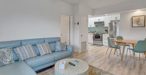 SaltAire Suite Three is a 1 bedroom & 1 bathroom condo located towards the front of the property.