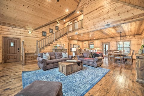 Living Area | Free WiFi | Central A/C & Heat | Gas Fireplace | Smart TV