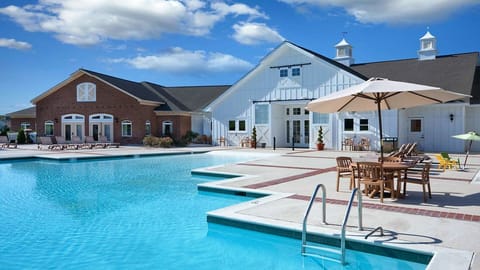 Indoor pool, outdoor pool