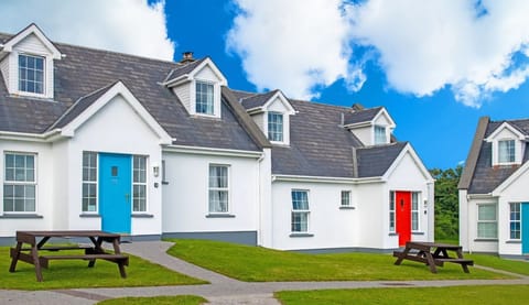 Dingle Harbour Cottages, Seaside Holiday Accommodation in Dingle County Kerry
