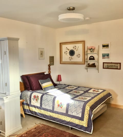Double bed, art filled walls, lots of shelving for your use.