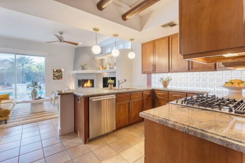 Full suite of appliances and plenty of prep space.