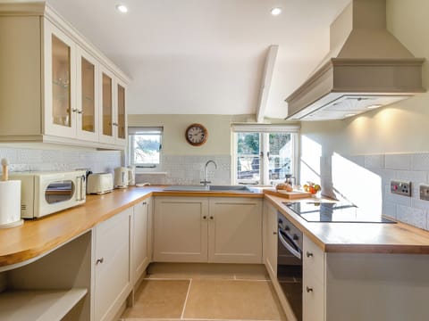 Kitchen | The Lodge, Monmouth