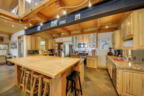 Kitchen | Coffee Maker | 1st Floor