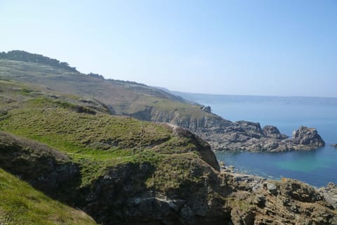 Surroundings [summer] (1-5 km)