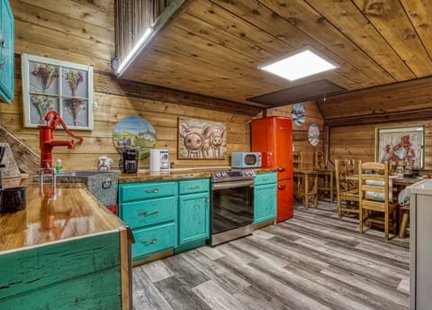 View of kitchen - View of kitchen